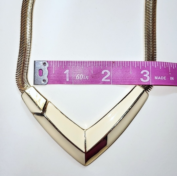 TRIFARI CREAM ENAMEL CHOKER NECKLACE 1980s FRONT CLOSURE - Picture 9 of 11